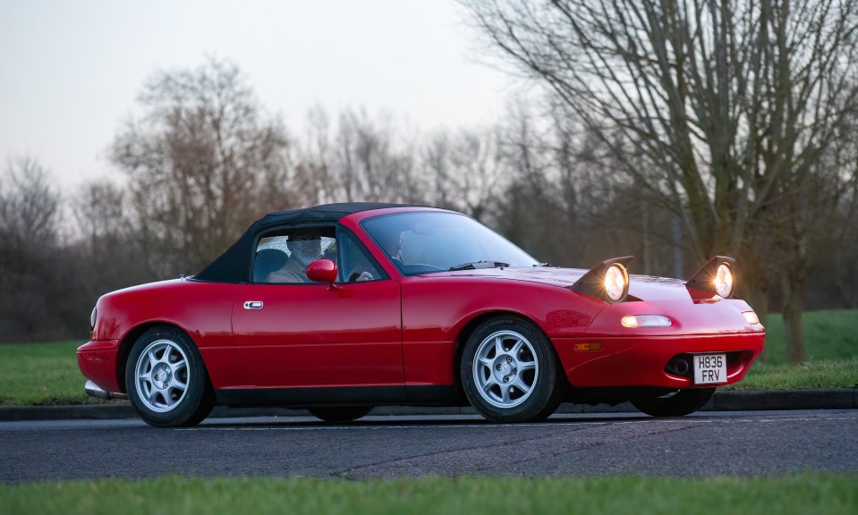 A Mazda MX-5 dating from 1990 is nowadays seen as a vintage or classic motor