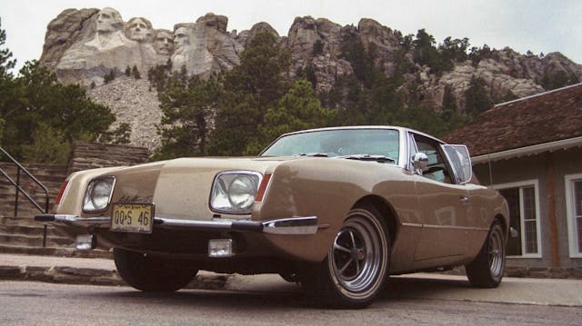 1967 Avanti II Mount Rushmore