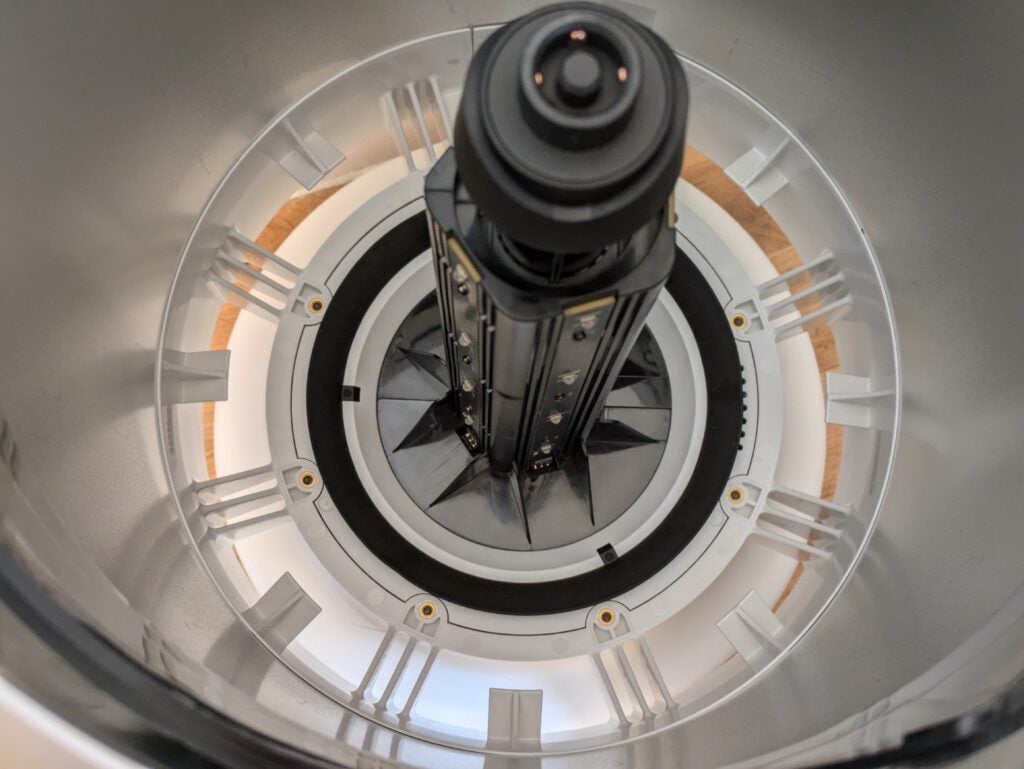 Photo looking down the interior of the body, showing the light spike and the wide air aperture at the base