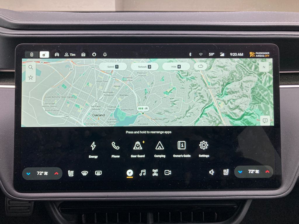 Rivian R1S touchscreen