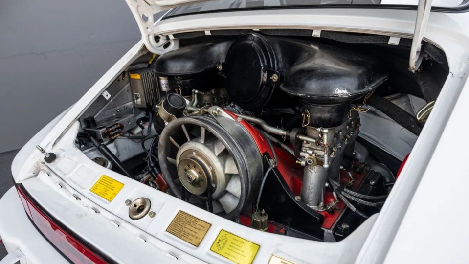 Under the bonnet there's a mechanically injected 3.0-litre flat-six engine