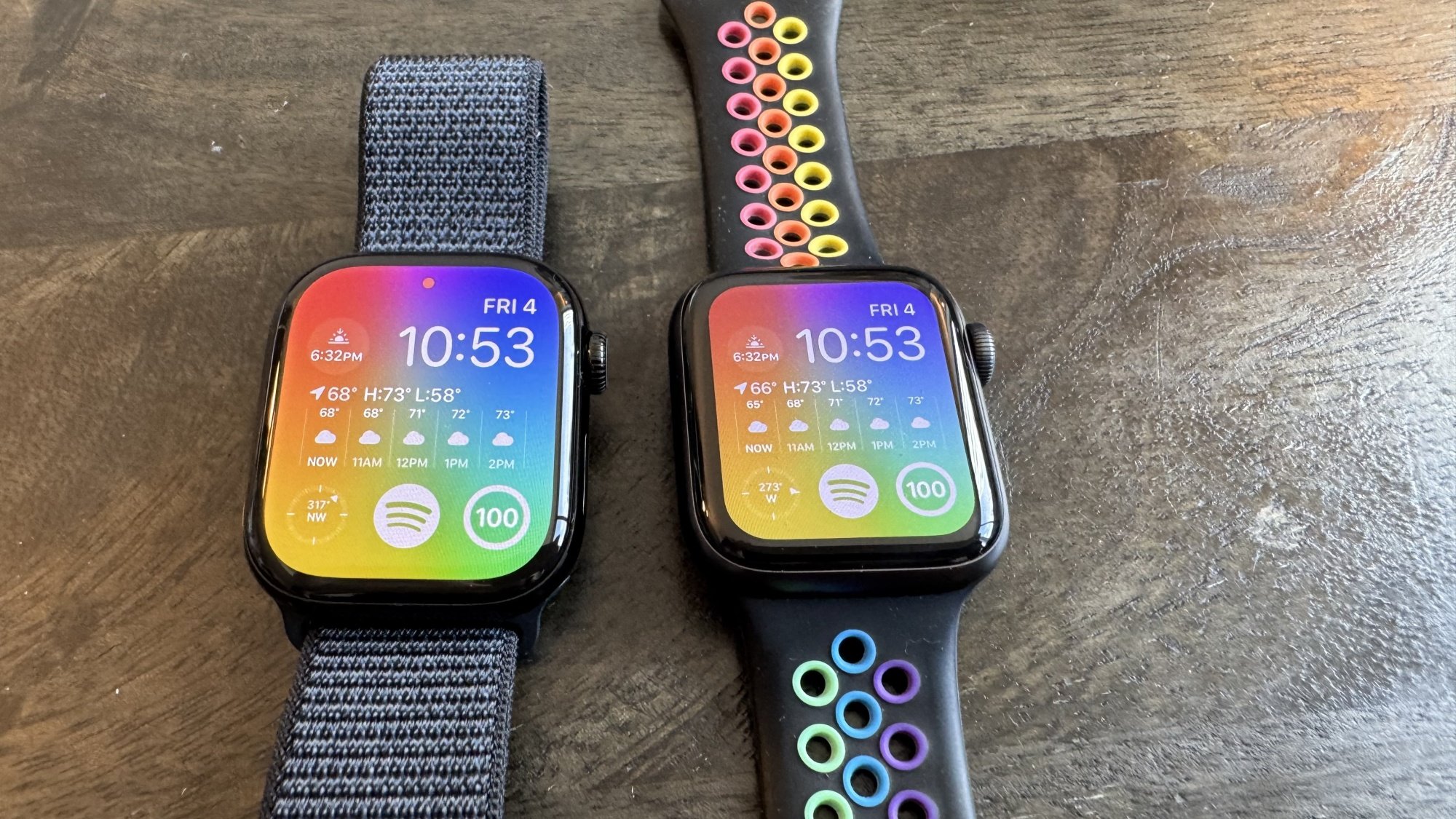 Apple Watch Series 10 (left) next to Apple Watch SE (right)