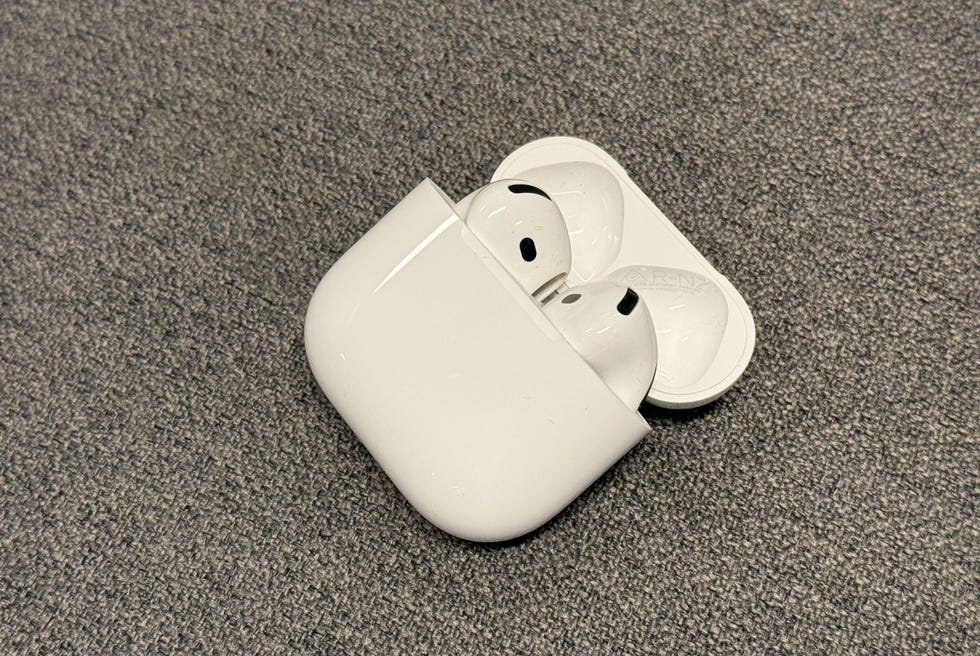 apple airpods 4 with anc