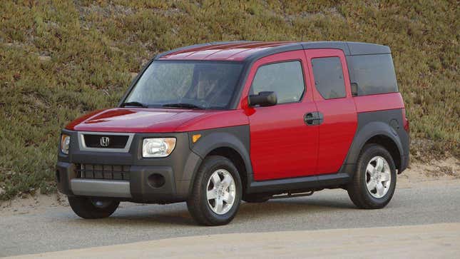 A red Honda Element