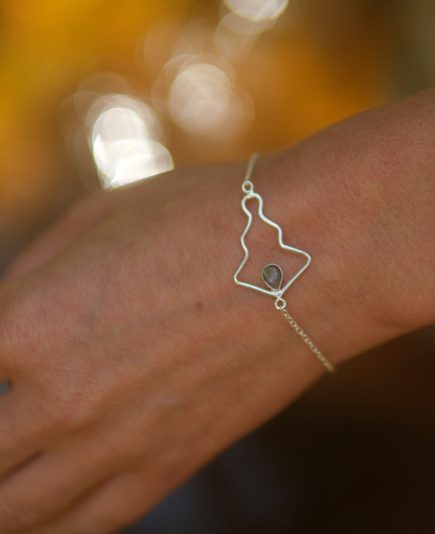 HER BEING silverarmband månsten