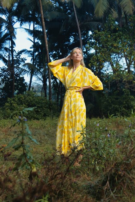 Handvävd växttryckt bambukaftan Vild mynta