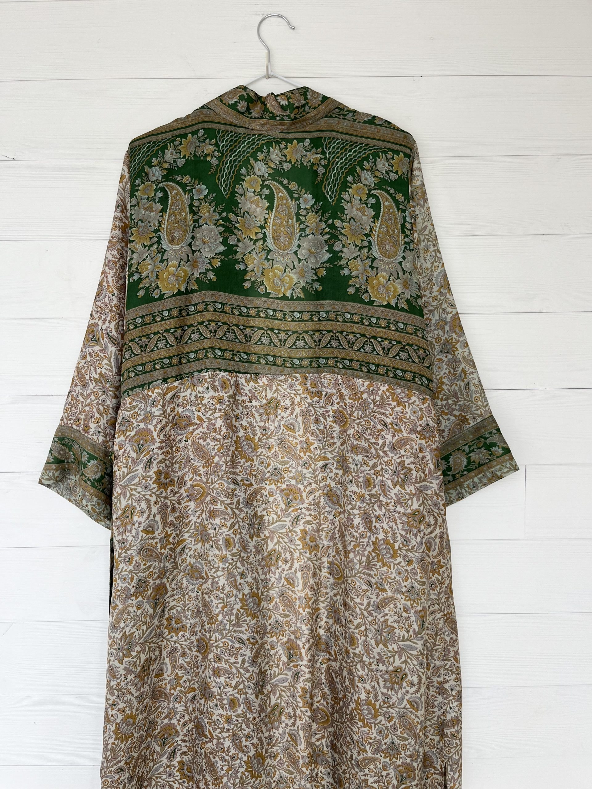 Kimono Uma - Image 4