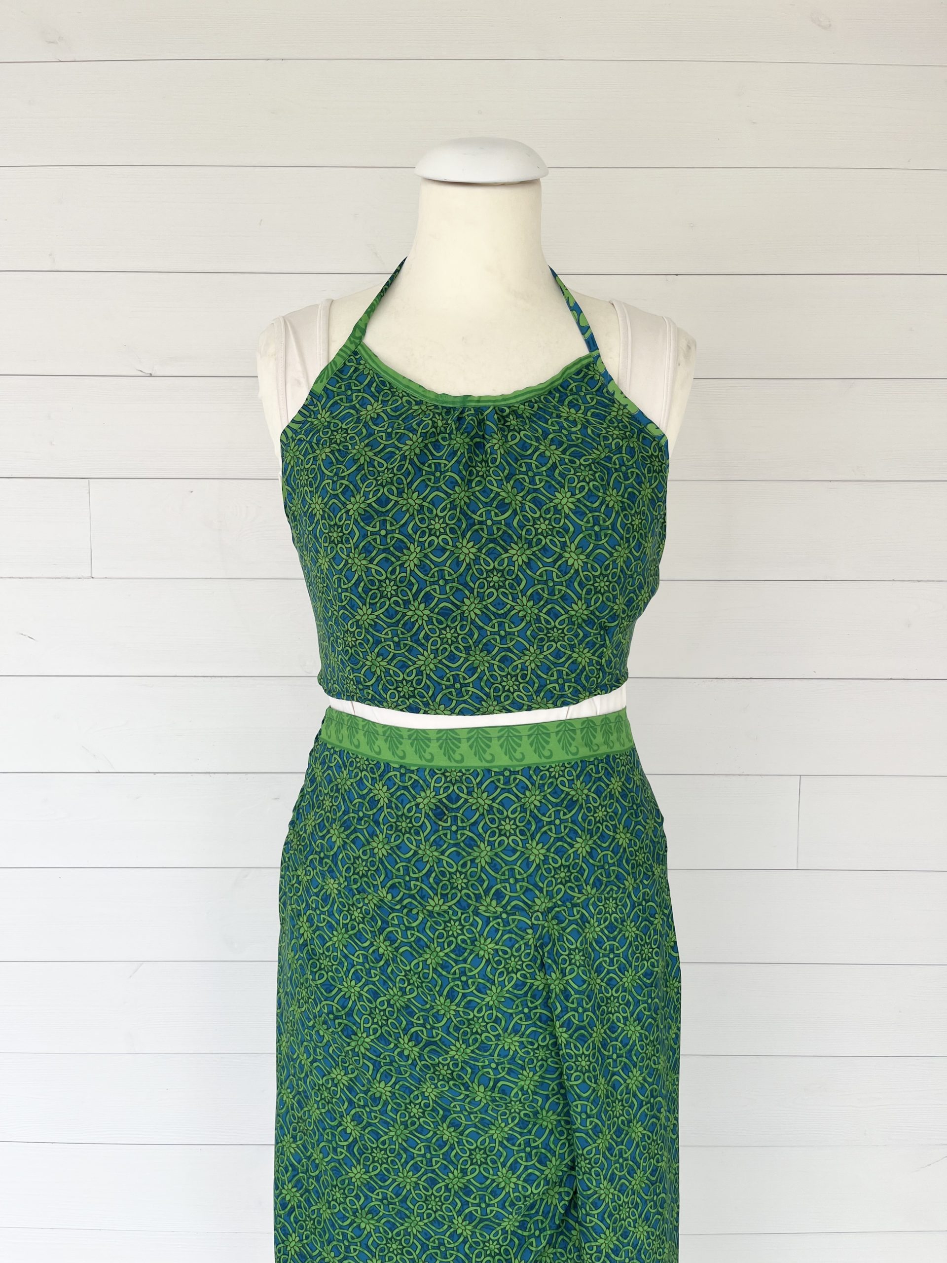 Adya set