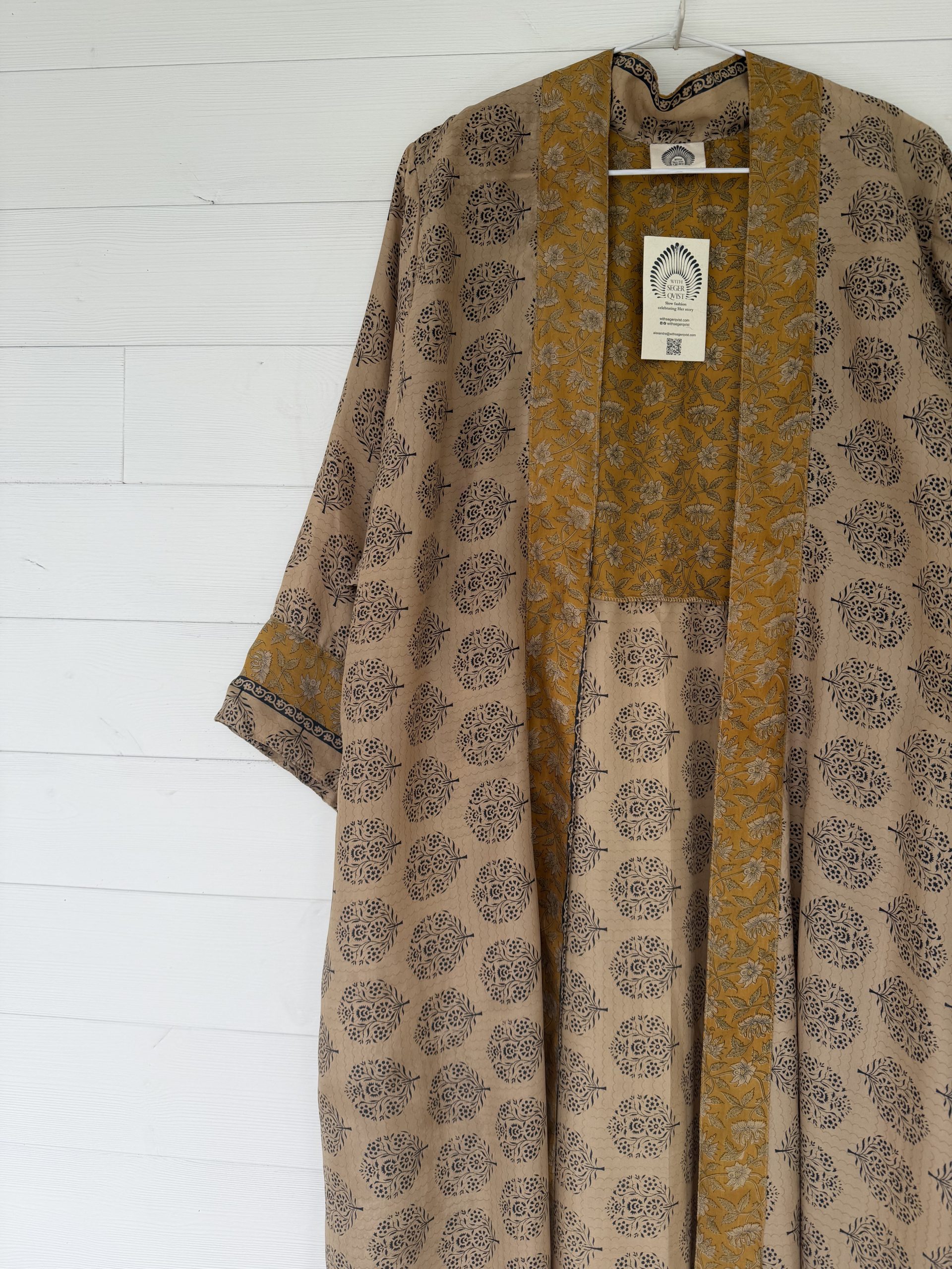 Kimono Uma - Image 2