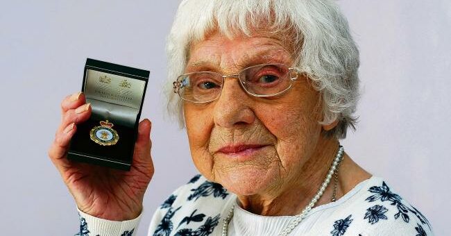 Elsie Haysman with her Women’s Land Army medal Picture-ANNA LUKALA BA105315