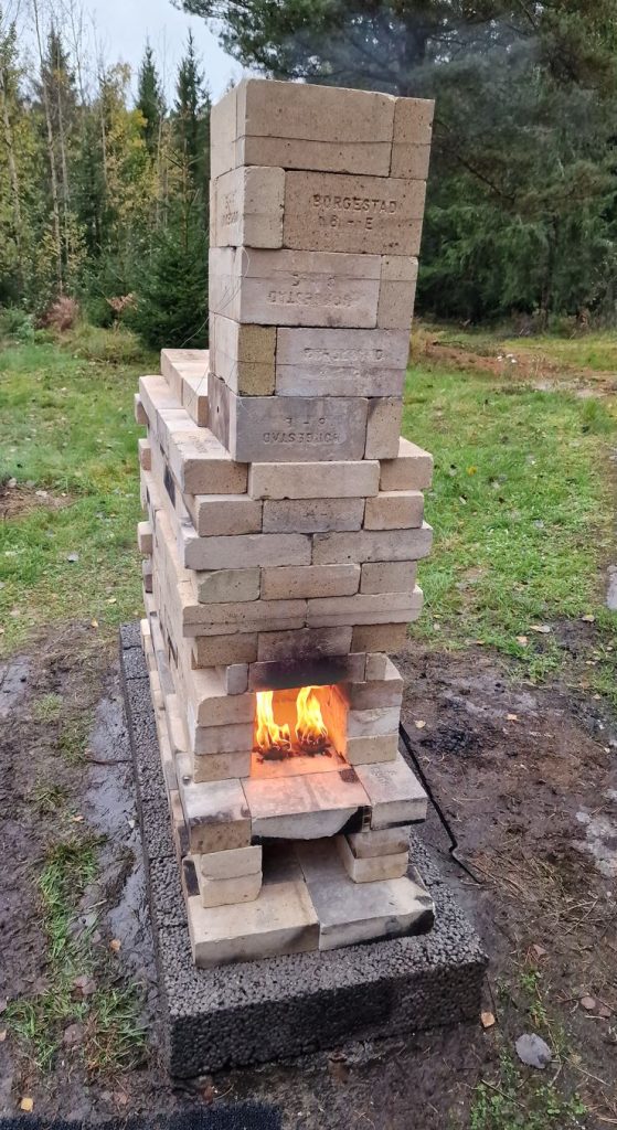 Securing the kiln with steel wires