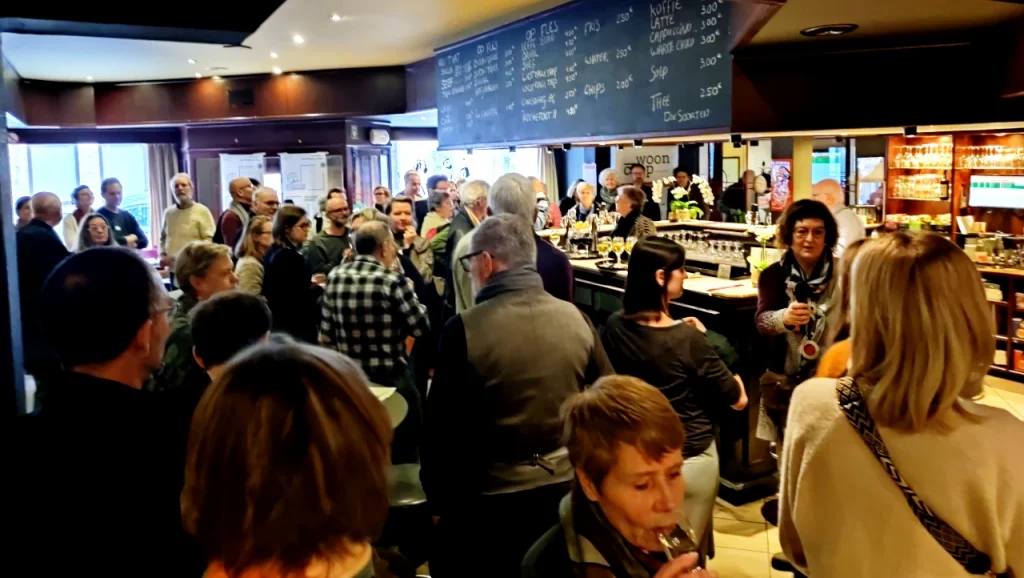 wooncoop nieuwjaarsdrink 2024 De Nieuwe Vrede Antwerpen Berchem