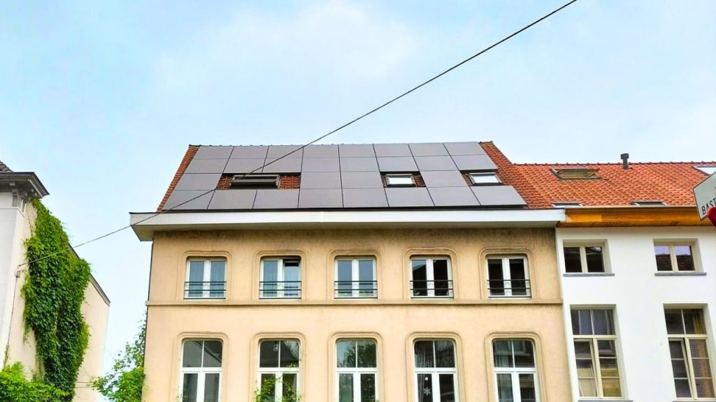 dampoortstraat zonnepanelen Gents MilieuFront wooncoop