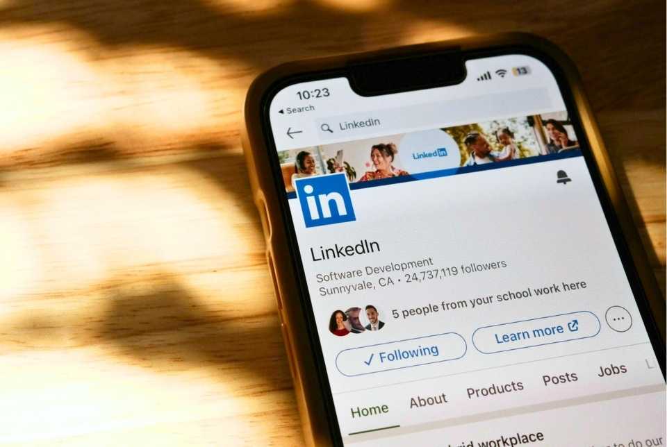 WOOPLA LINKEDIN ADS