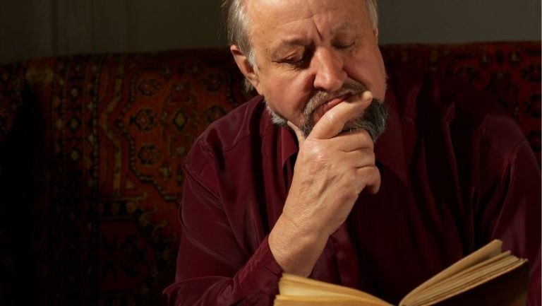 What is the central idea of the poem Fire and Ice? central idea of the poem Fire and Ice