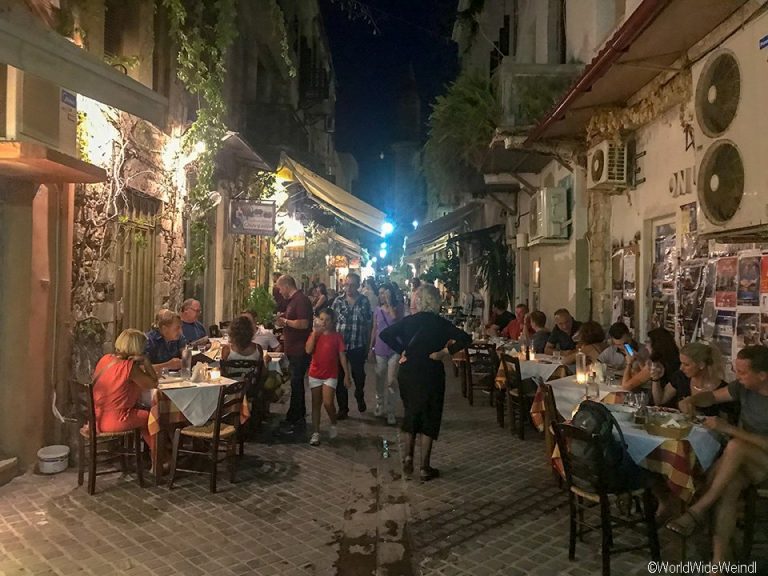 Kreta_Crete_35_Gassen mit Restaurtants