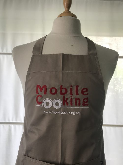 Mobile Cooking borduren op kleding