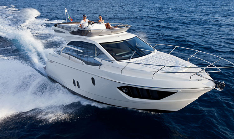 luxury yacht charter dubai