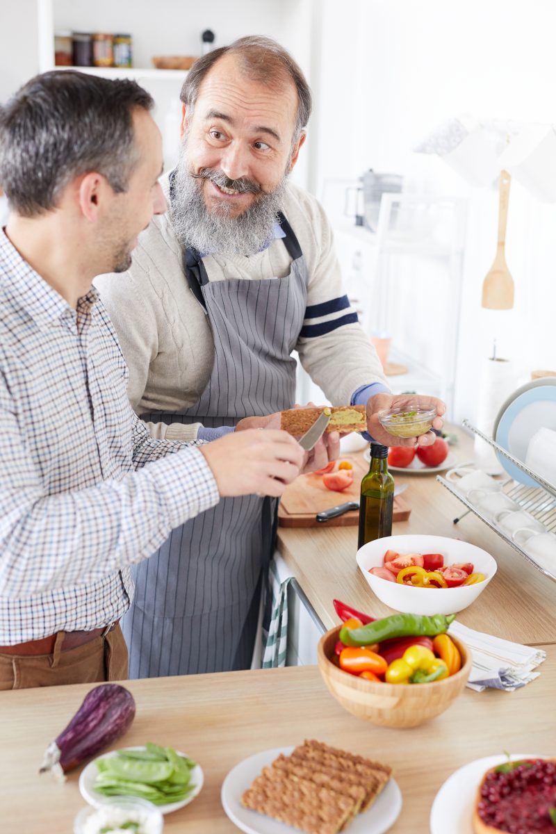 Männergesundheit 6-Monats-Begleitung - Ernährungssberatung für Männer mit Ernährungsberater Andreas Loos in Hamburg oder deutschlandweit digital .