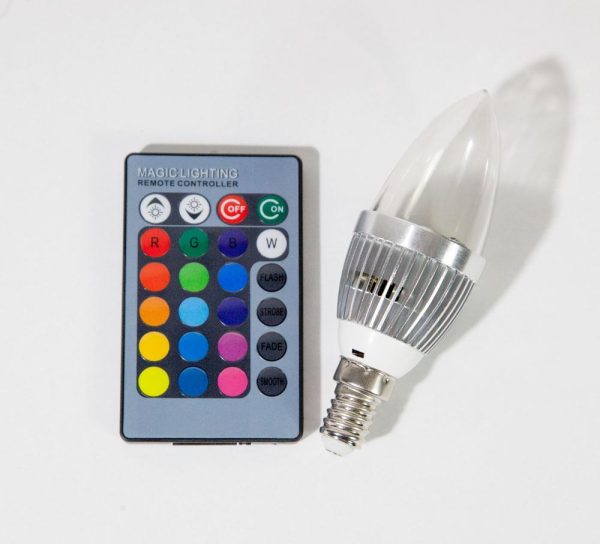 Marknadens bästa RGB Lampa 3W ändrar färg 4pack