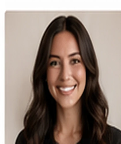 Lea Nouri, frisør og brynstylist hos MELLOM