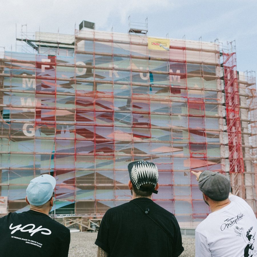 YAP_Mural_MWG-Forum_Magdeburg_Kera_Intro