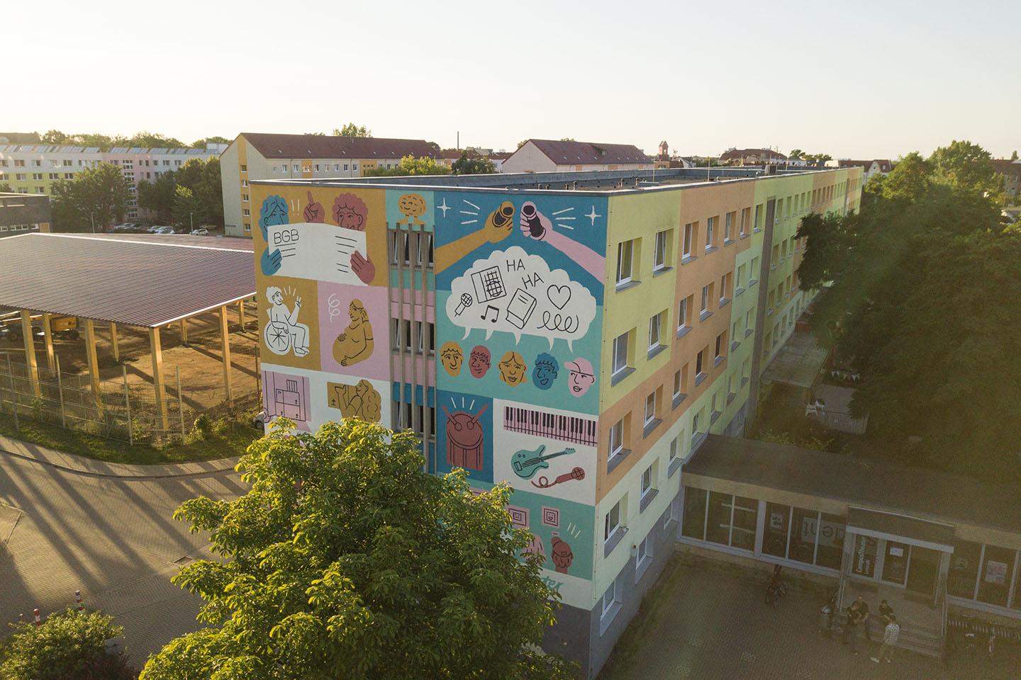 YAP_Mural__Studentenwerk-Magdeburg_OVGU_Magdeburg_Vikunia_001
