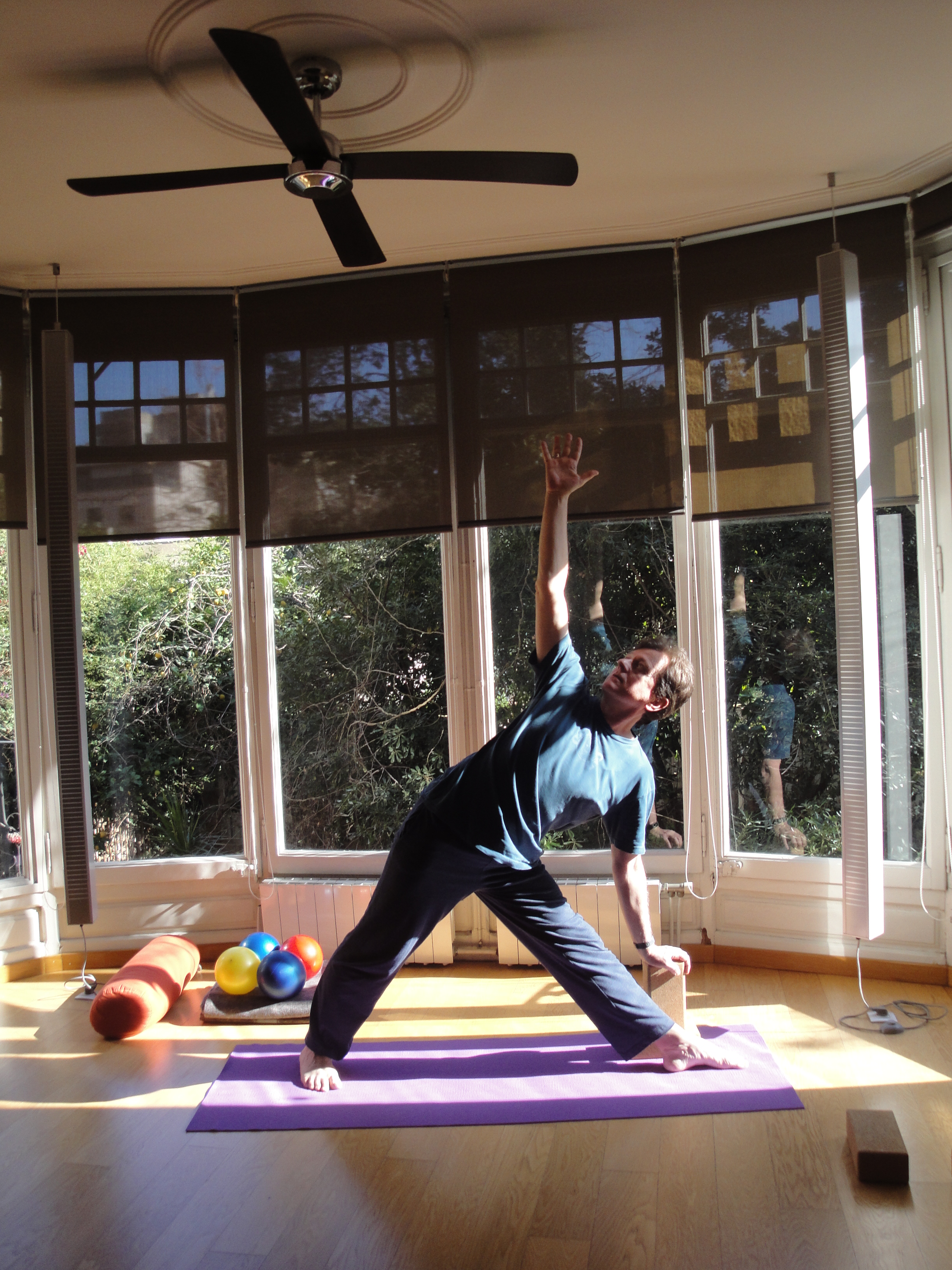Que es el Sistema Darshan Que es el yoga-Pilates-barra Entrevista con Ignasi Jyotirananda en Barcelona