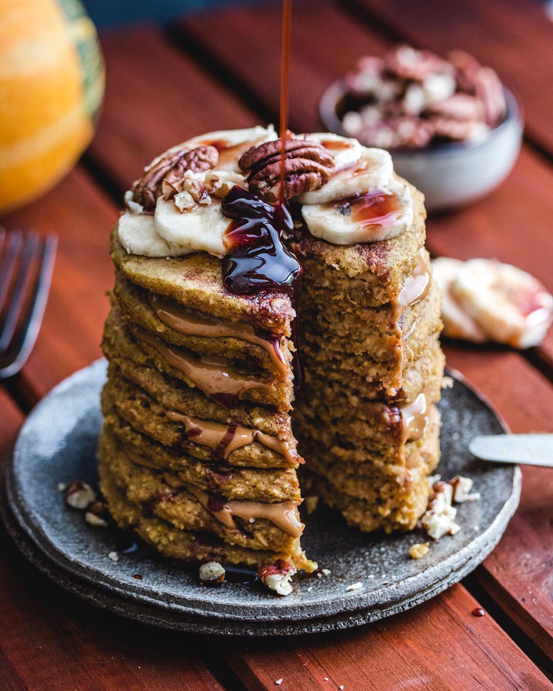 vegan healthy pumpkin pancakes