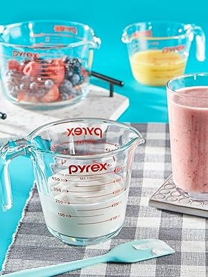 Pyrex 3-piece Measuring Cup Set