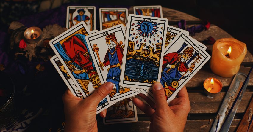 Tarot karte do kraja aprila: Jednom zodijaku iznenadjujuce vesti i nenadanu srecu! Tarot karte do kraja aprila: Jednom zodijaku iznenadjujuce vesti i nenadanu srecu!