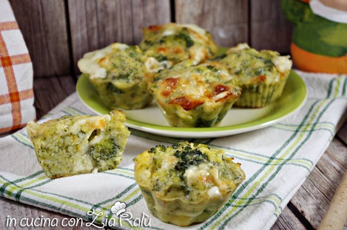 muffins salati broccoli e scamorza