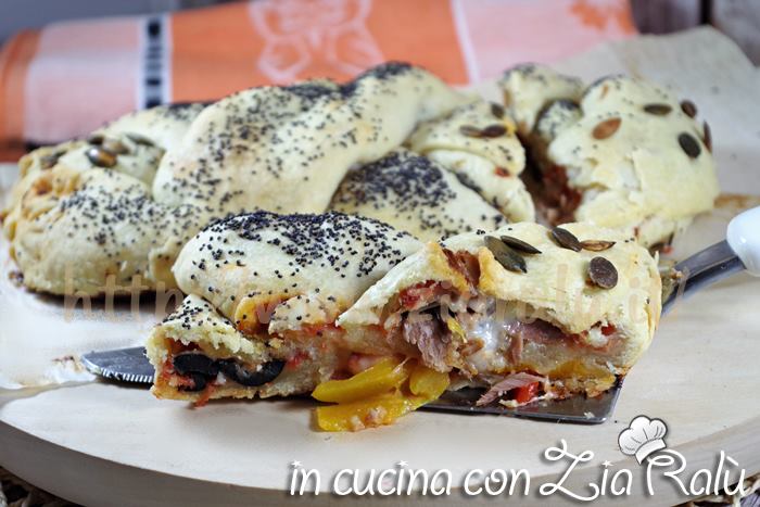 Treccia Salata Ai Tre Ripieni In Cucina Con Zia Ralu