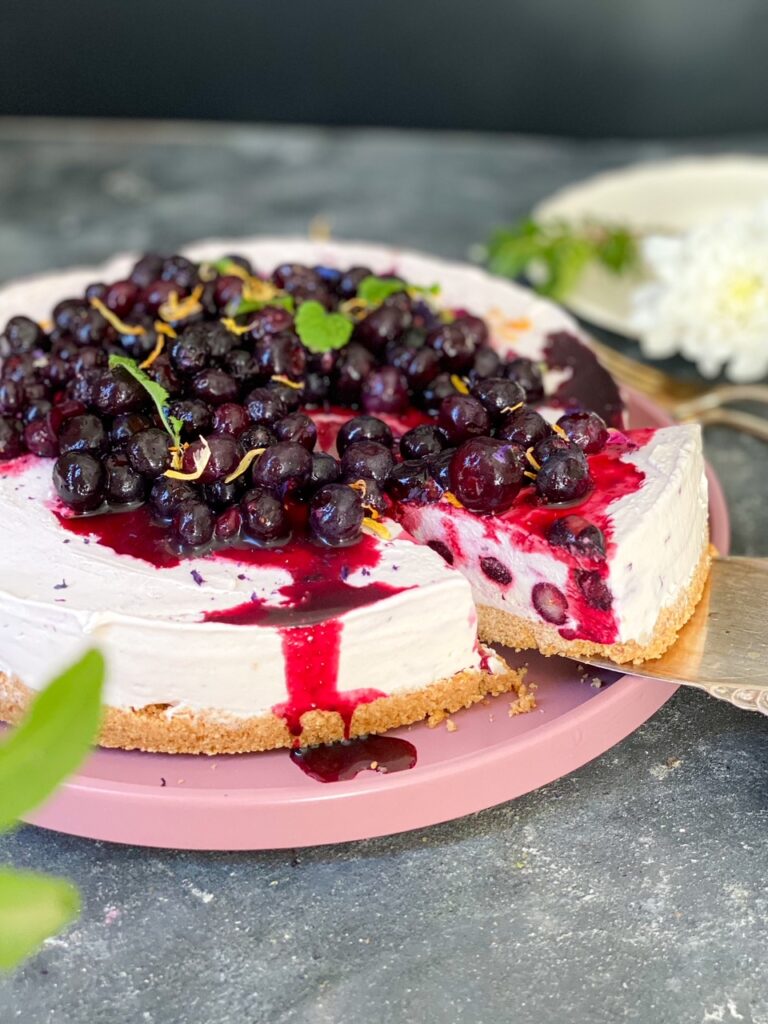 Frozen Blåbärscheesecake