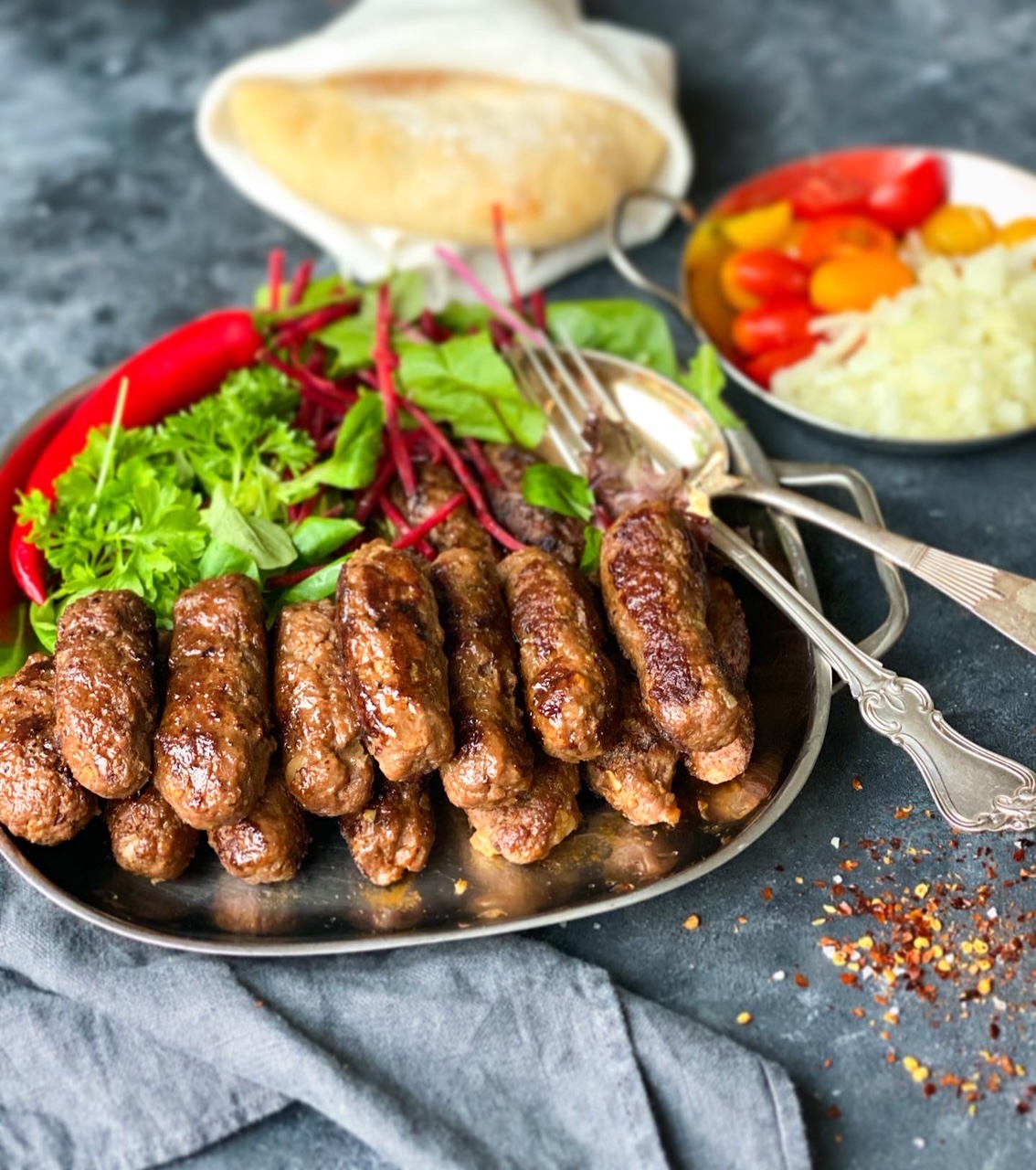 Recept på Balkan Cevapcici av Zofias Kök