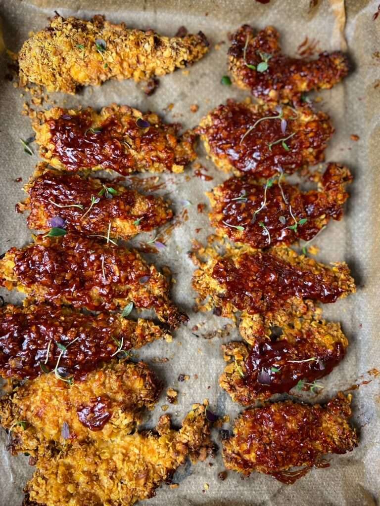 Krispig kycklingfilé i ugnen panerad med cornflakes