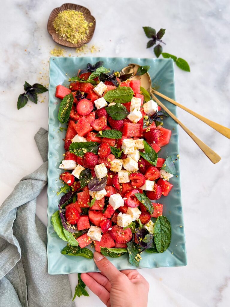 Vattenmelonsalad med jordgubbar