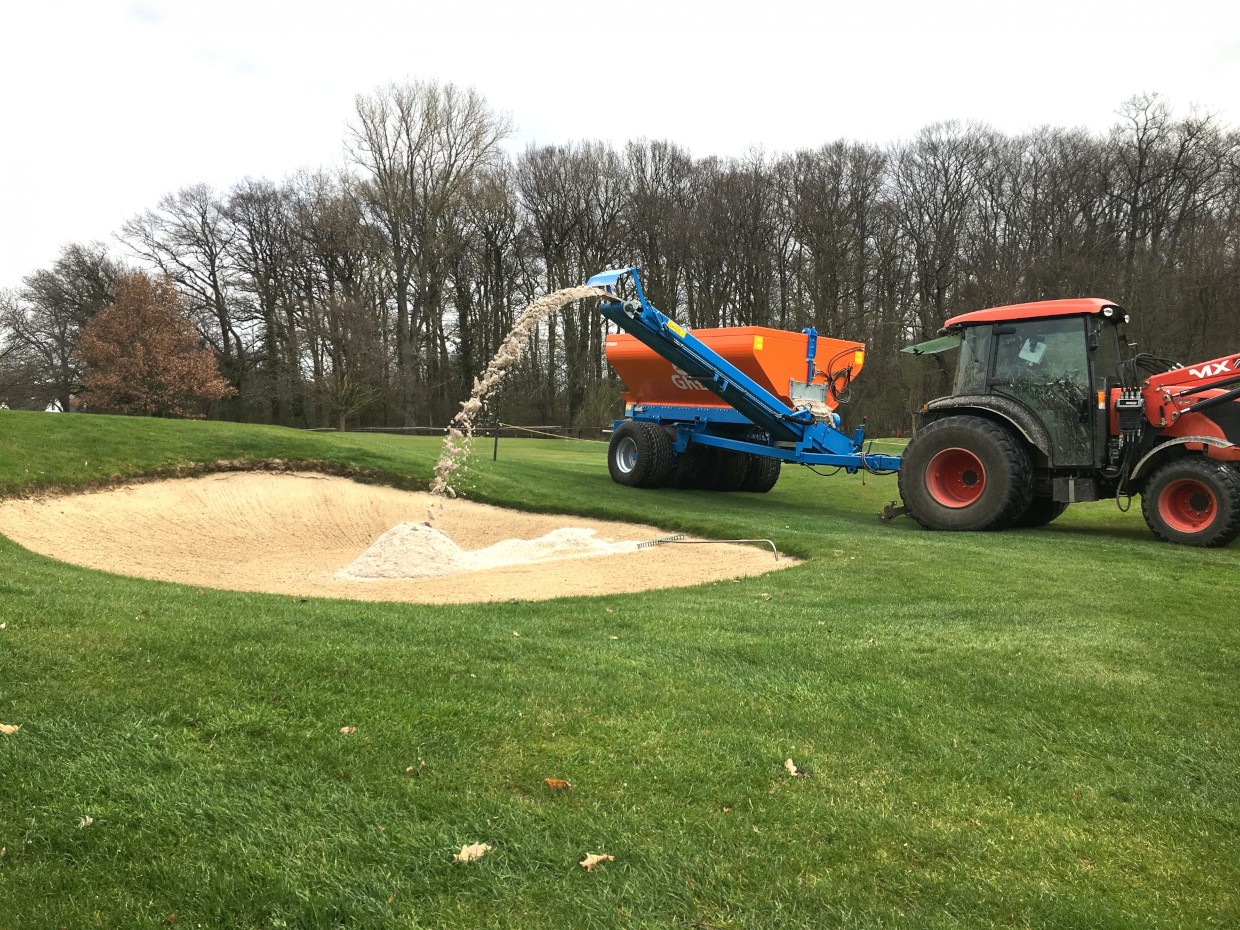 X3Mgolf Sandspreader GKB Maskiner