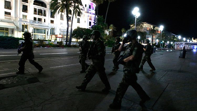EN VIVO: Todo lo que se sabe del atentado en Niza en el Día nacional de Francia – RT