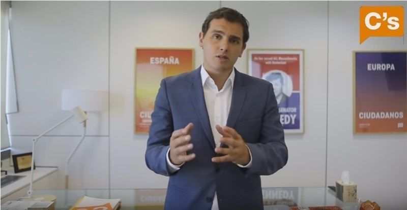 Albert Rivera explica a los afiliados por qué Ciudadanos se abstendrá con Rajoy