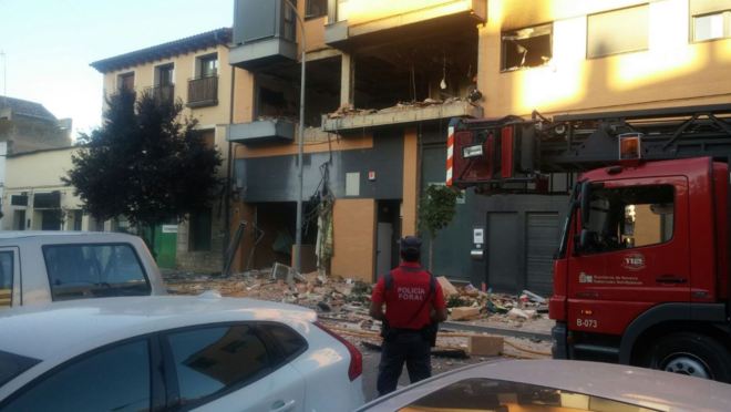 Tres desaparecidos tras una explosión en una vivienda en Tudela