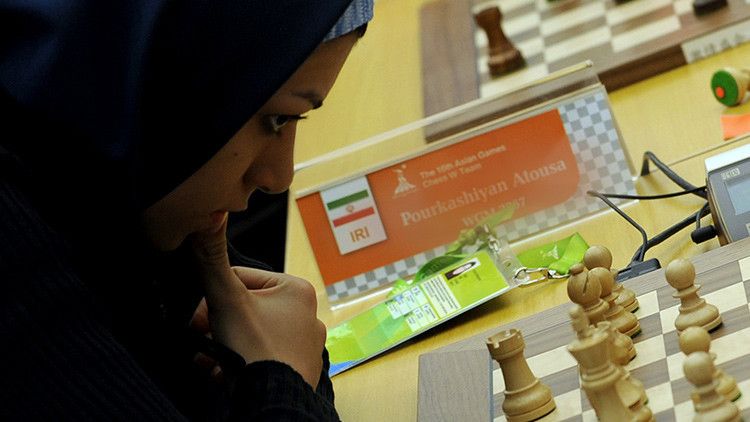 Mundial de ajedrez femenino en Irán: ¿pena de cárcel por jugar sin velo? – RT