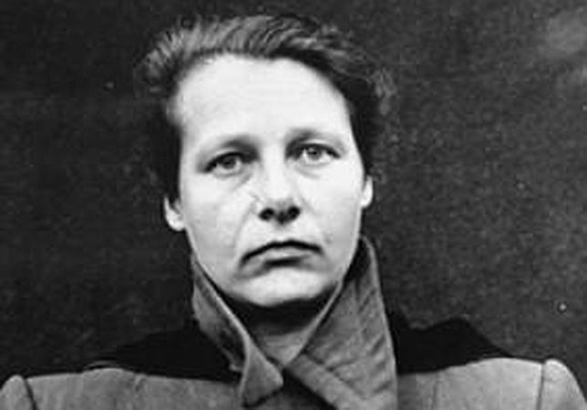 La doctora Herta Oberheuser, famosa por su ligereza a la hora de repartir inyecciones letales entre los presos - WIKIMEDIA