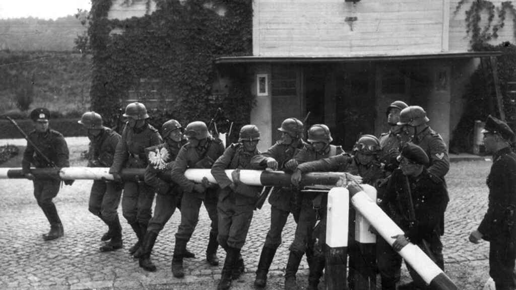 La Wehrmacht durante la invasión de la frontera de Danzig en 1939. Wikimedia Commons