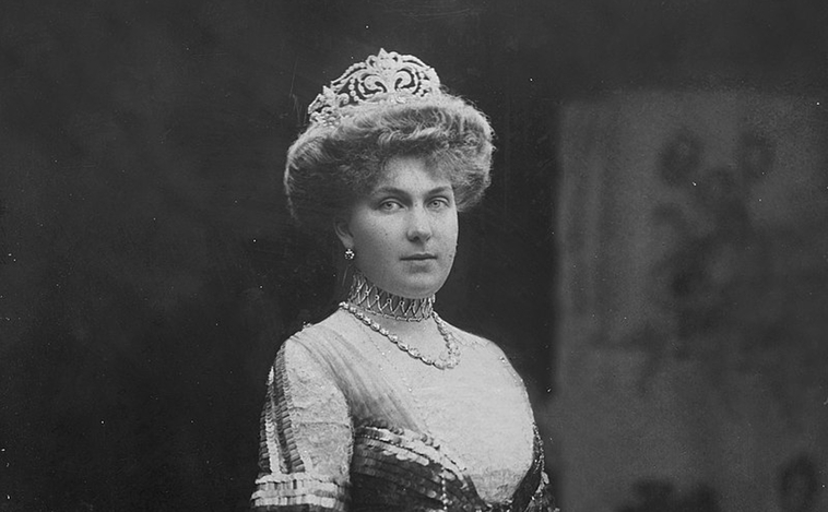 Fotografía de la Reina Victoria Eugenia realizada por Kaulak. ABC