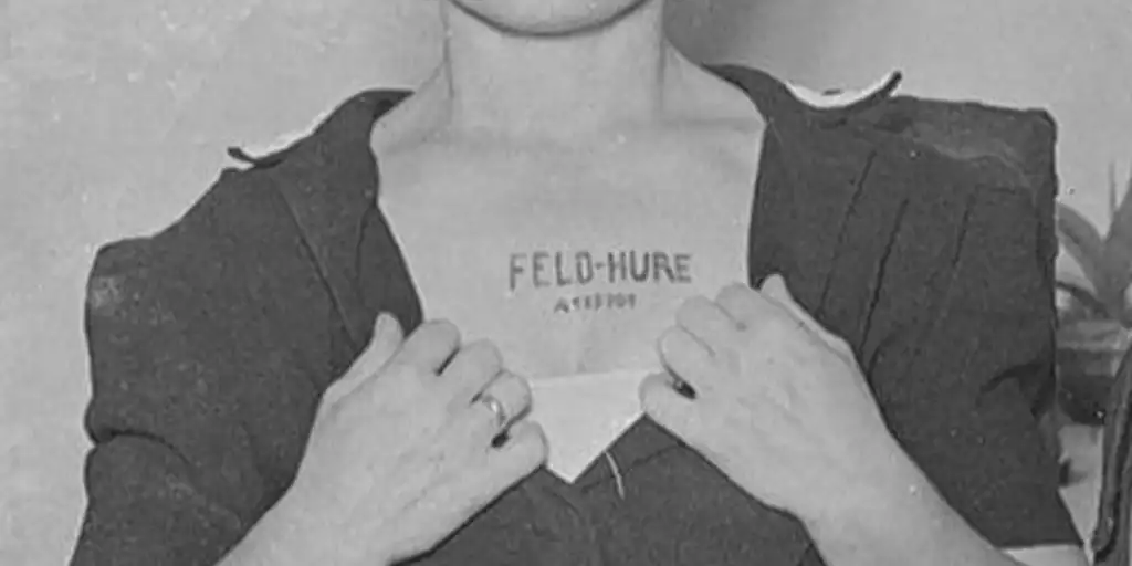 Tatuaje con el que eran marcadas las prostitutas de los alemanes en los campos F.C.