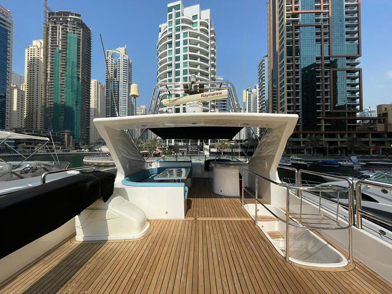 yacht rental dubai 142