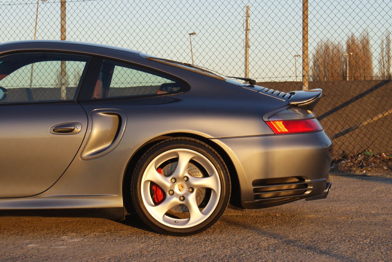 911-youngtimer-porsche-996-turbo-x50-wls-seal-grey-2003-6-of-15