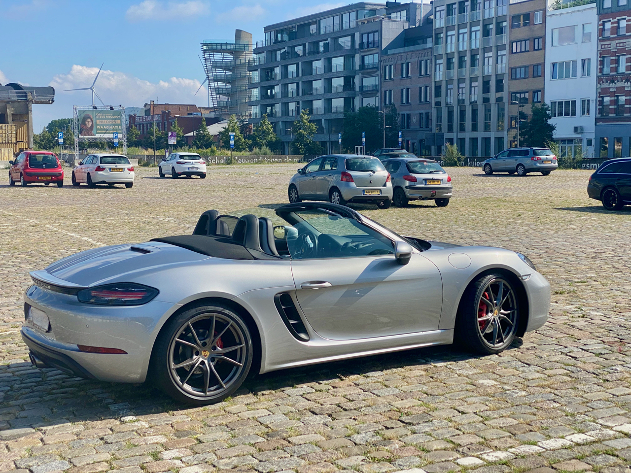 youngtimer.one - Porsche 718 Boxster S - GT Silver - 2017 - 8 of 15