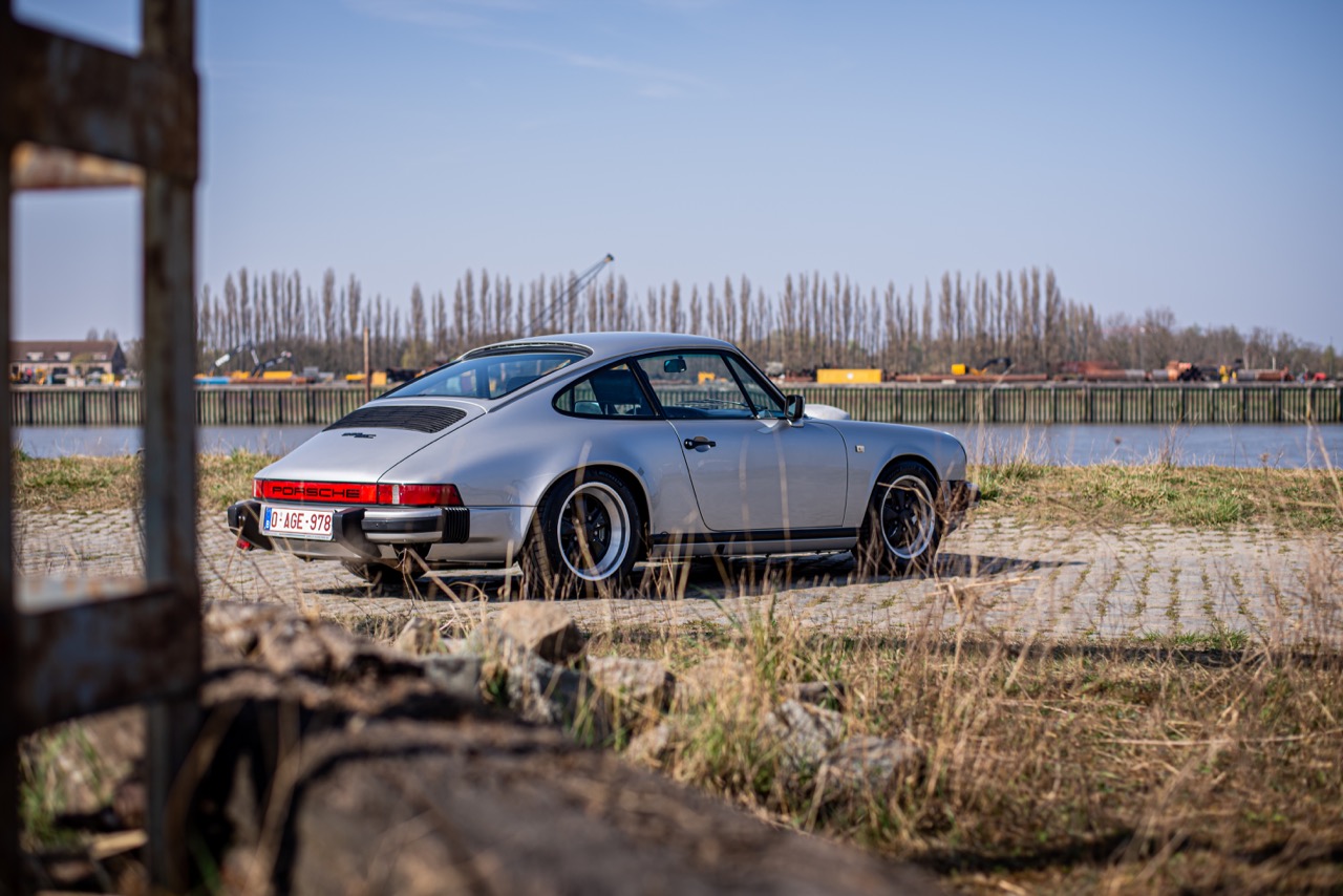 youngtimer.one - Porsche 911 SC 3,4 outlaw - Silver Metallic - 1982 - 7 of 11